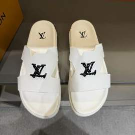 Picture of Louis Vuitton Slippers _SKULVsz38-45mnq0238667